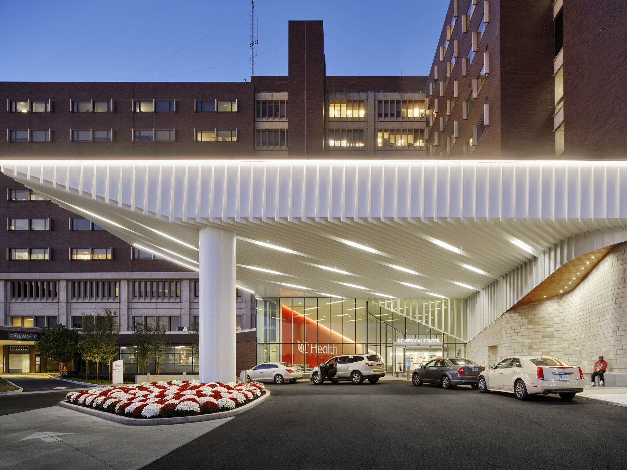 Principles of Successful Wayfinding in Healthcare Facilities